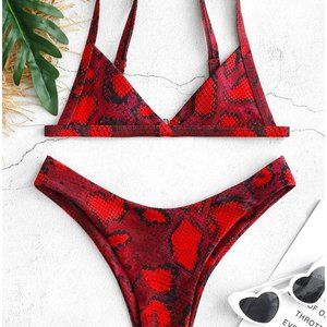 Zaful - Leopard Print Underwire Tie String Triangle Cheeky Bikini Set - Size 6